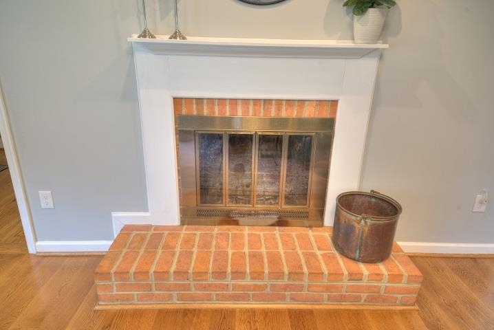 31 Spring Court Waynesboro, VA 22980 - Photo 6 of 67 Gallery Image 6