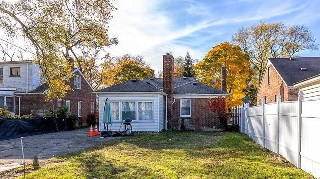 $96,000 | 9570 Westwood Street, Detroit, MI 48228