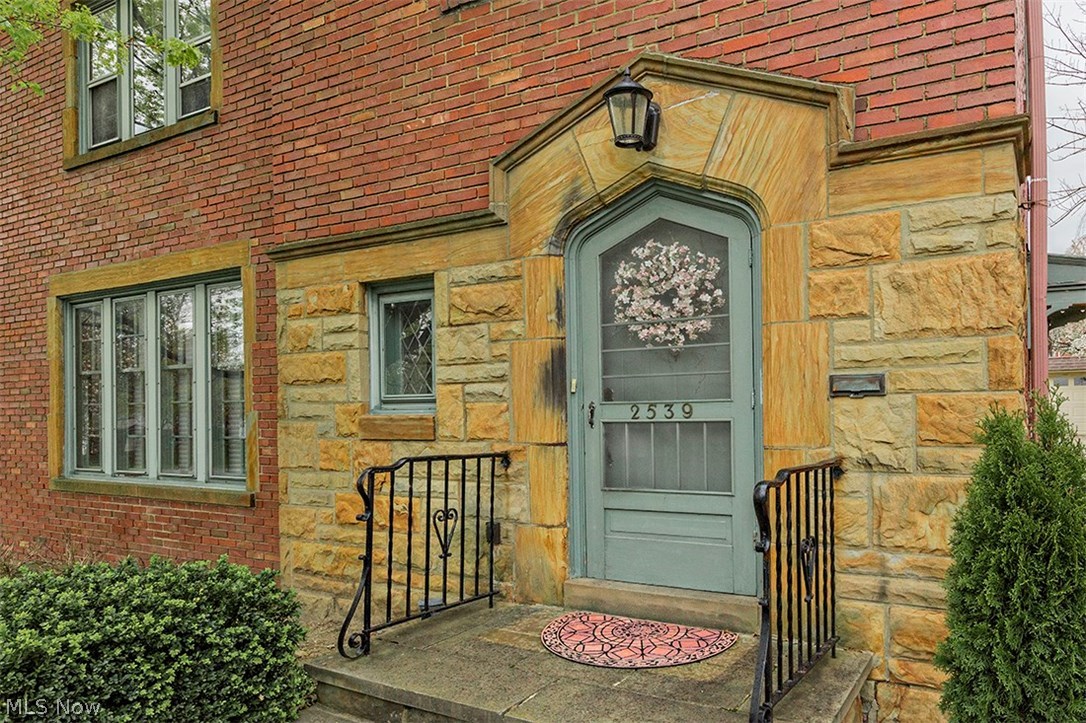 2539 Saybrook Road Cleveland, OH 44118 - Photo 2 of 35 Wonderful sandstone craftsmanship welcomes you at the front door