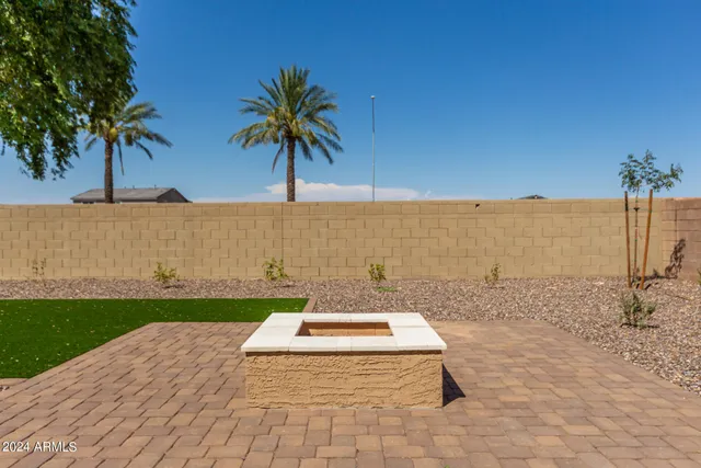 $2,395 | 19061 North San Pablo Street, Maricopa, AZ 85138