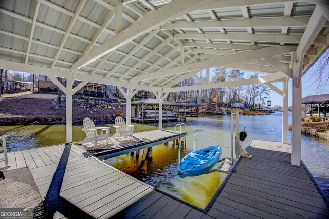 a view of a park that has a tree