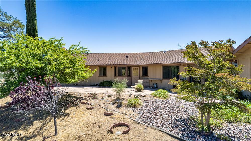 20476 Old Town Road Tehachapi, CA 93561 - Photo 34 of 47 R32