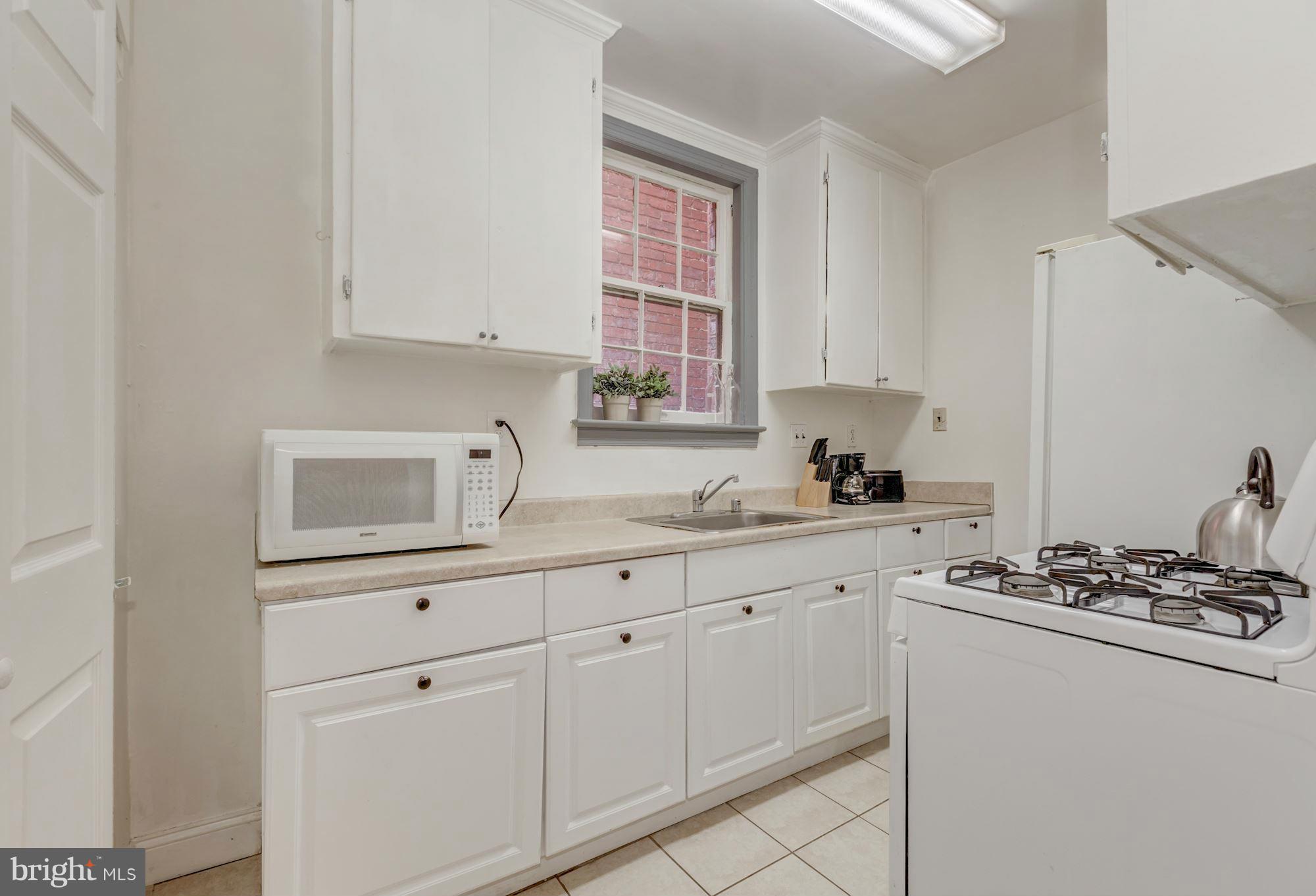 731 13th Street Northeast Washington, DC 20002 - Photo 6 of 21 Kitchen