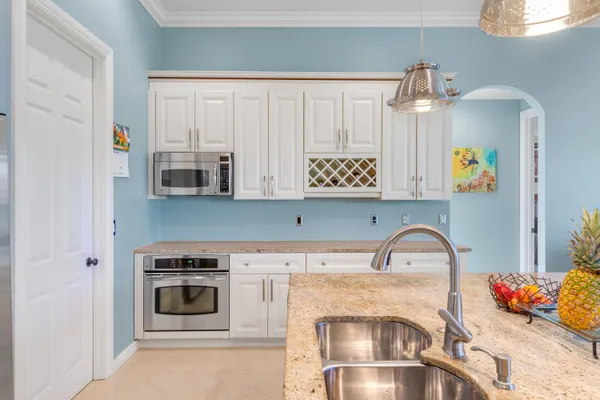 $2,700 | 2650 Southwest Calder Street, Port St. Lucie, FL 34953