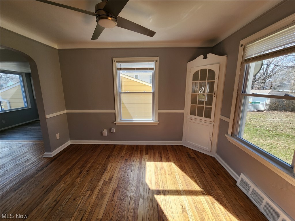 5168 Camden Road Maple Heights, OH 44137 - Photo 10 of 33 Gallery Image 10