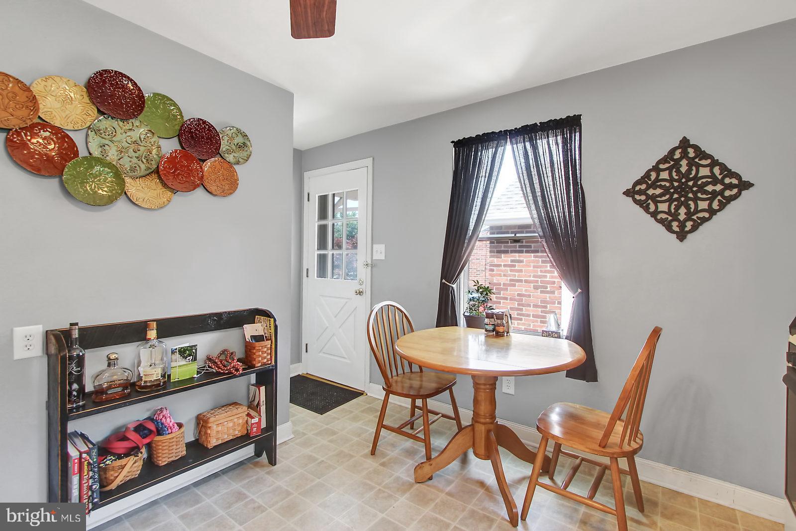 2376 Maple Road York, PA 17408 - Photo 15 of 25