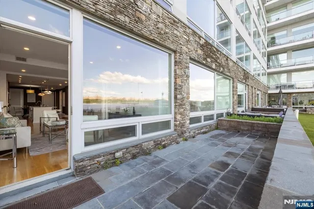 a view of an entryway