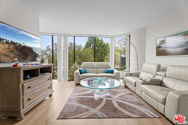 $3,200 | 4316 Marina City Drive, Unit 110G, Marina del Rey, CA 90292