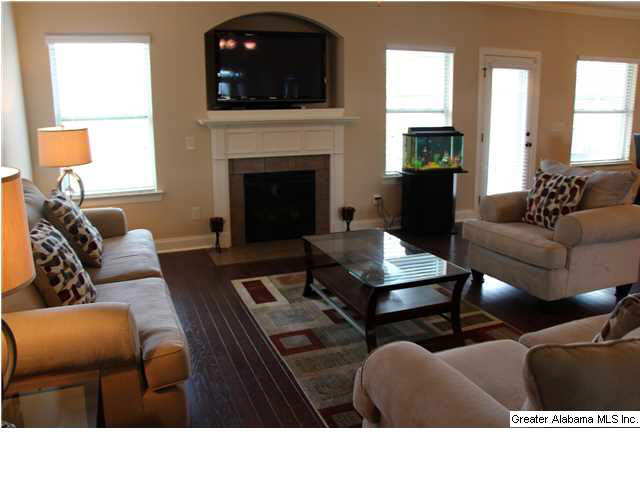 619 Round Road Alabaster, AL 35114 - Photo 13 of 32