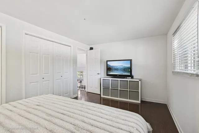 $434,900 | 122 West Helen Road, Palatine, IL 60067