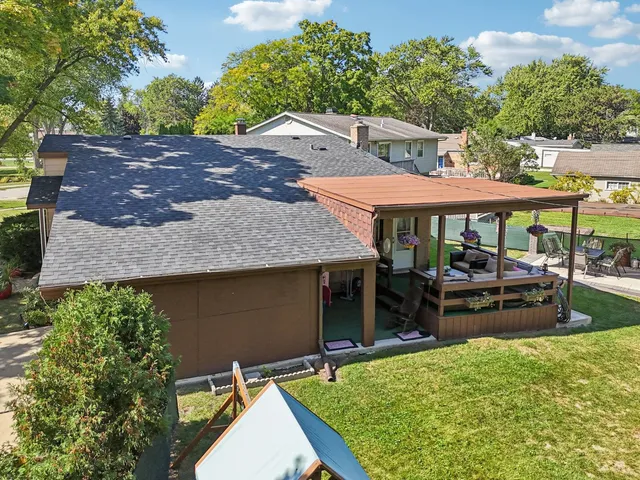 $434,900 | 122 West Helen Road, Palatine, IL 60067