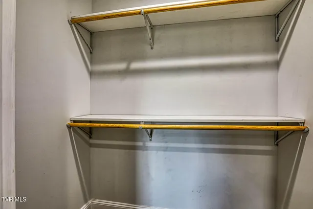 $290,000 | 1130 East McKinney Avenue, Rogersville, TN 37857