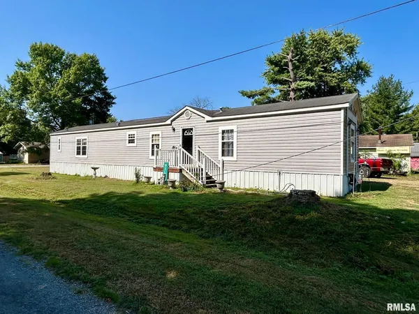 $54,900 | 501 Grant Avenue, Dowell, IL 62927