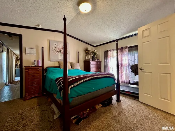 $54,900 | 501 Grant Avenue, Dowell, IL 62927