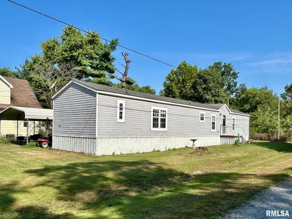 $54,900 | 501 Grant Avenue, Dowell, IL 62927