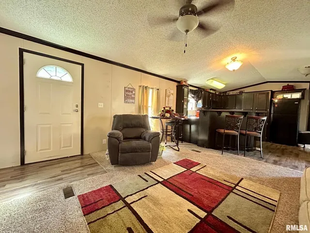 $56,500 | 501 Grant Avenue, Dowell, IL 62927