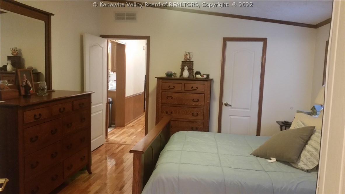 1122 Blue Knob Road Maysel, WV 25133 - Photo 17 of 28 Gallery Image 17