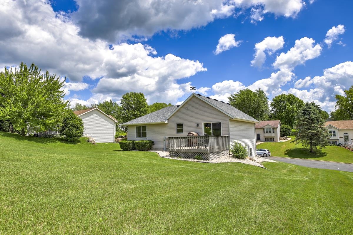 103 Victoria Barneveld, WI 53507 - Photo 38 of 40
