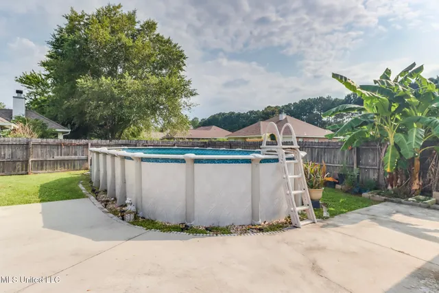 $2,450 | 7621 Falcon Circle West, Ocean Springs, MS 39564