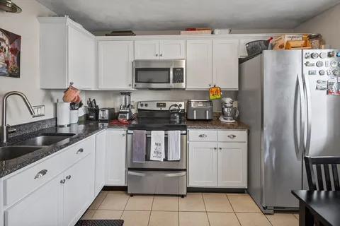 $459,000 | 0 Buttonwood Lane, Unit 2, Peabody, MA 01960