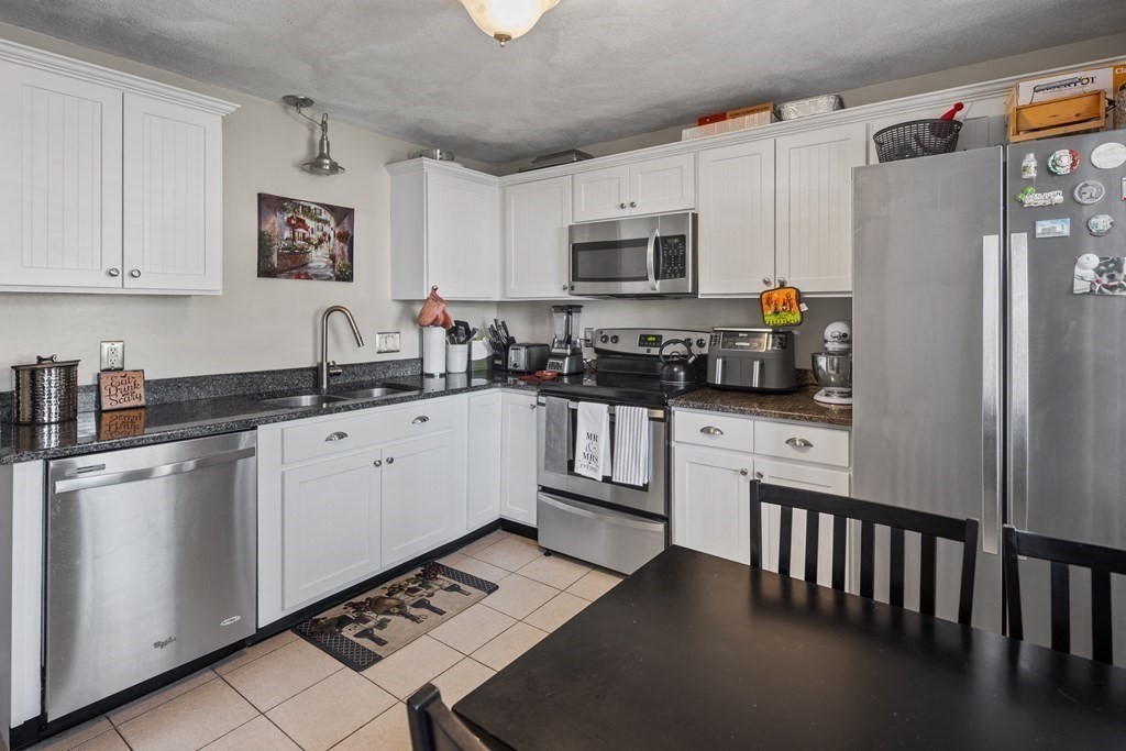 0 Buttonwood Lane, Unit 2 Peabody, MA 01960 - Photo 9 of 33