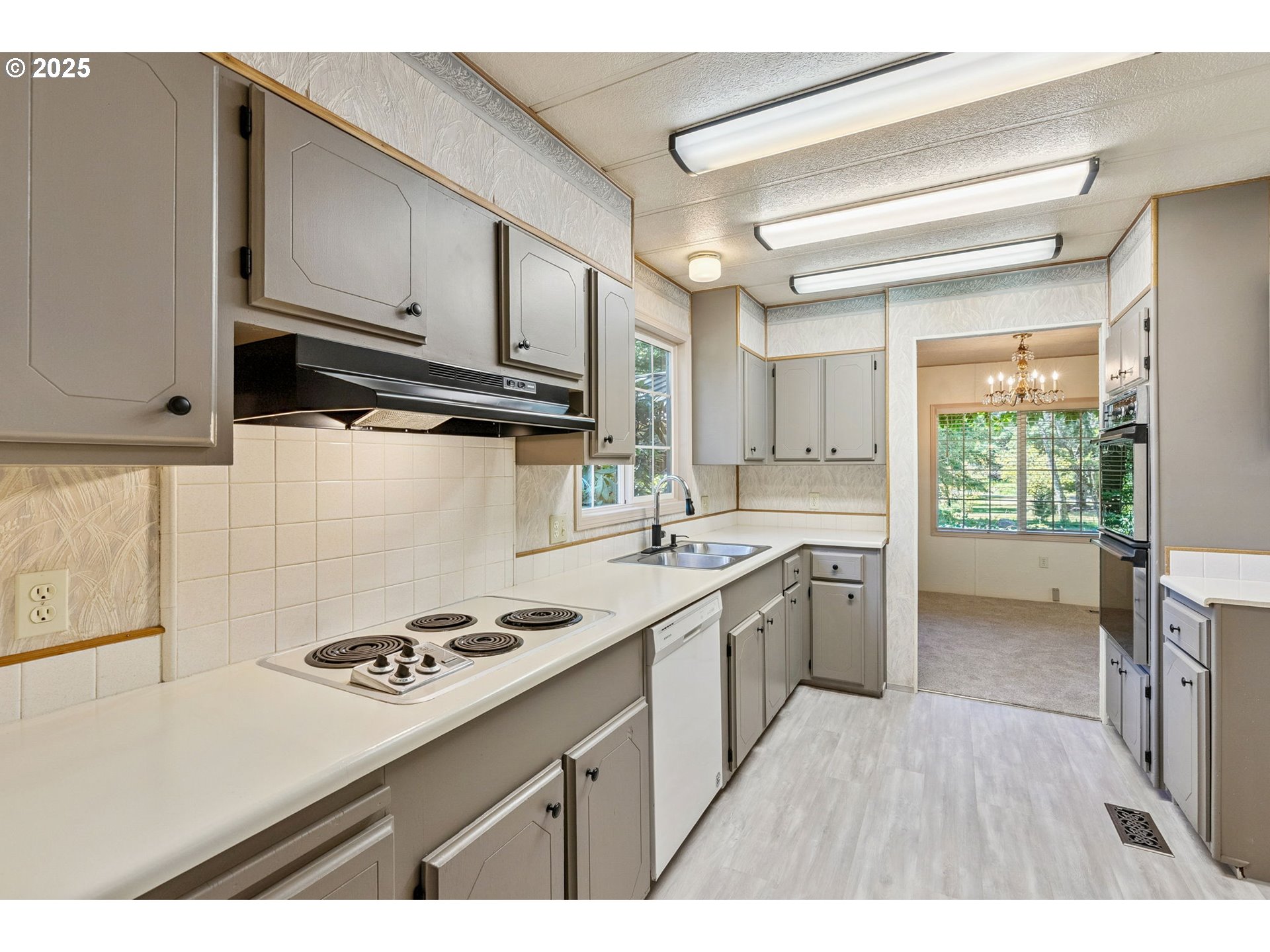 1090 Briggs Road Stevenson, WA 98648 - Photo 9 of 43