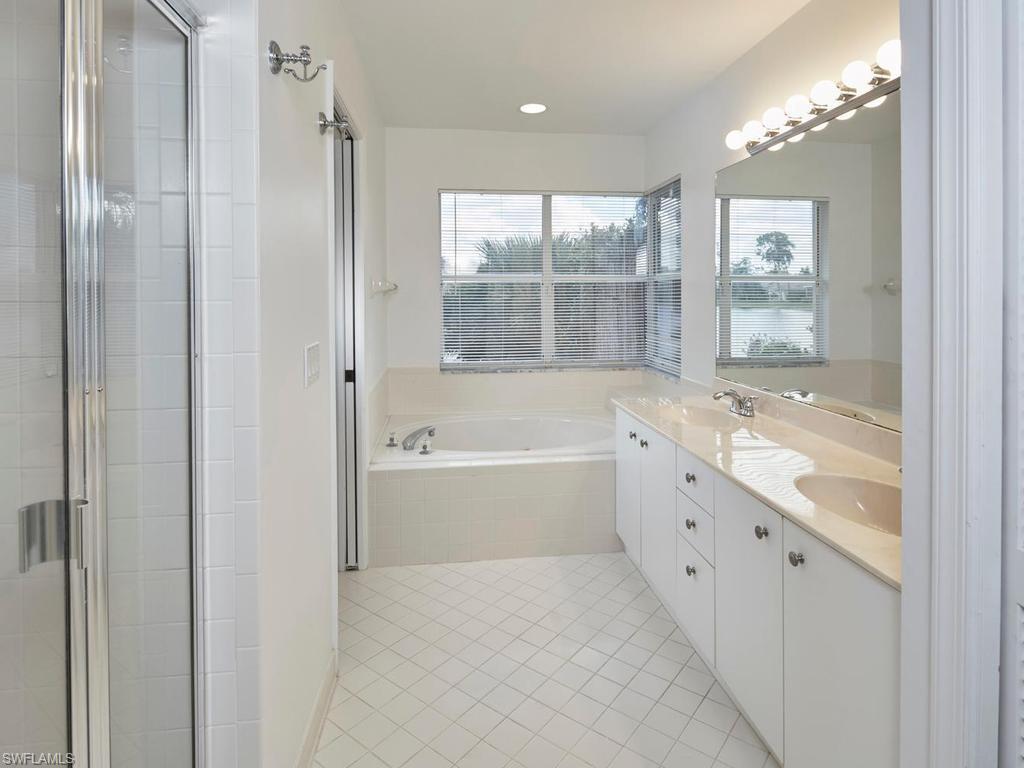 2126 East Crown Pointe Boulevard Naples, FL 34112 - Photo 13 of 23
