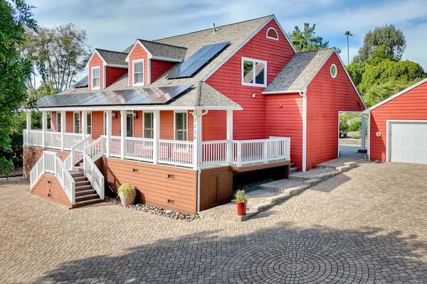 $1,495,000 | 2234 Mira Sol Drive, Vista, CA 92084