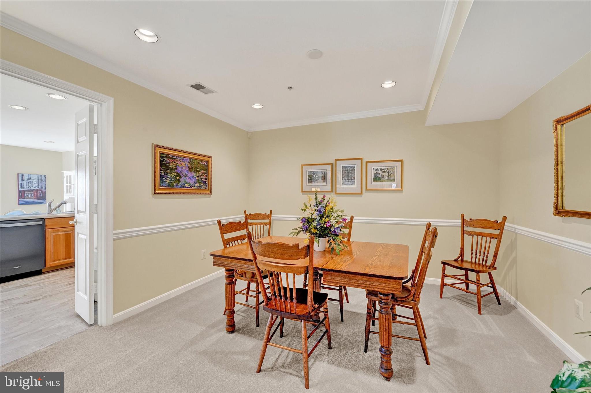 12330 Rosslare Ridge Road, Unit 403 Lutherville-Timonium, MD 21093 - Photo 11 of 33 formal dining rm w/recess lights