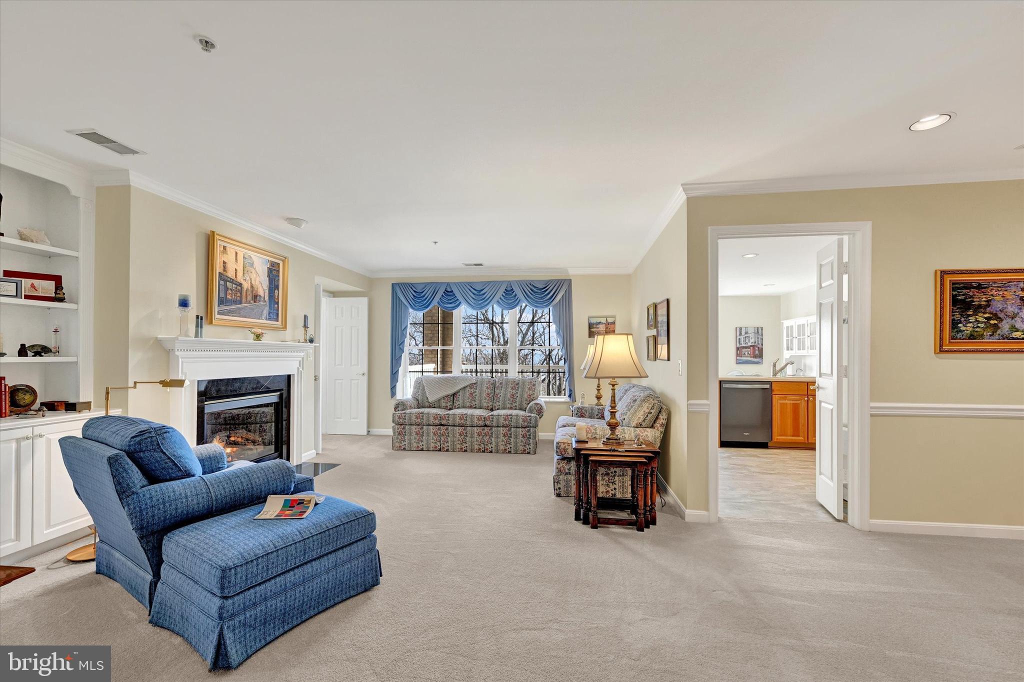 12330 Rosslare Ridge Road, Unit 403 Lutherville-Timonium, MD 21093 - Photo 9 of 33 cozy place to entertain