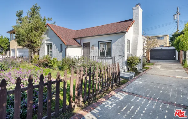 $1,100,000 | 3652 Kelton Avenue, Los Angeles, CA 90034