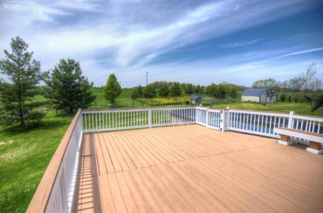 2697 Klam Road Lapeer, MI 48446 - Photo 3 of 50 21112799-2.JPG