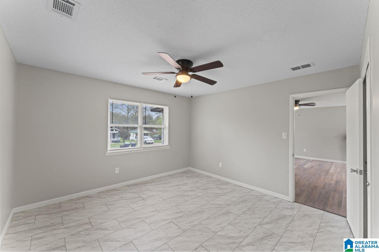154 Maylene Lane Alabaster, AL 35114 - Photo 11 of 25
