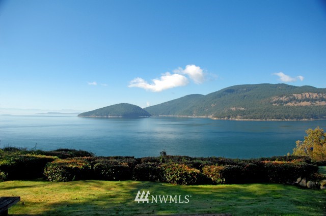5284 West Shore Road Anacortes, WA 98221 - Photo 1 of 1 Gallery Image 1