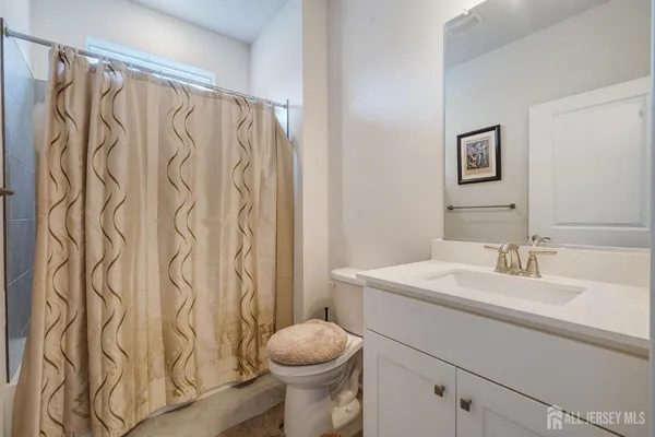 $579,800 | 109 Congressional Court, Moorestown, NJ 08057