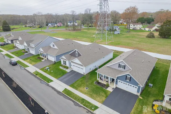 $579,800 | 109 Congressional Court, Moorestown, NJ 08057