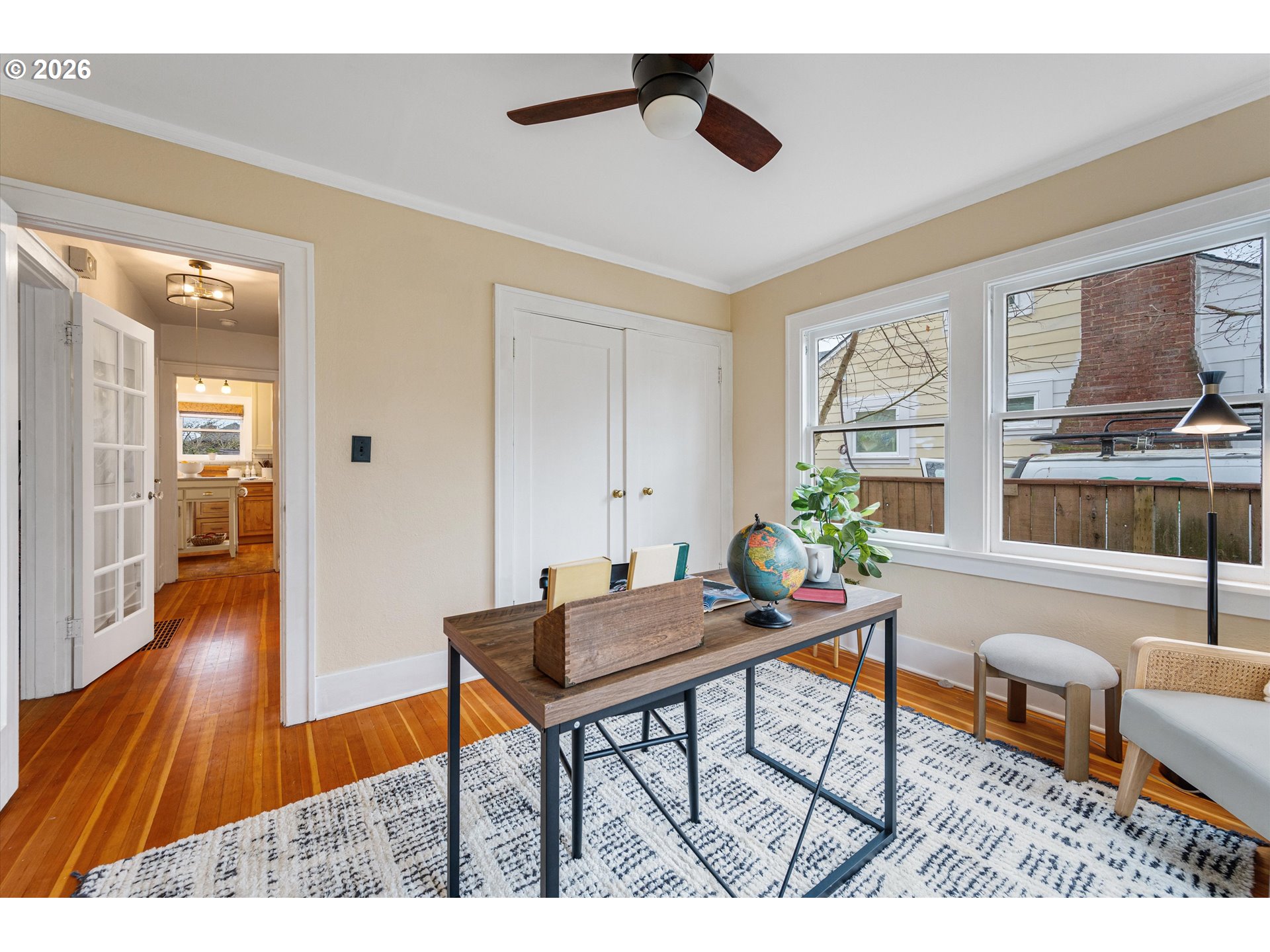 1706 Southeast Knapp Street Portland, OR 97202 - Photo 15 of 43 a workspace with furniture and window
