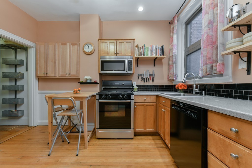 11 Lakeville Road, Unit 4 Boston, MA 02130 - Photo 7 of 15