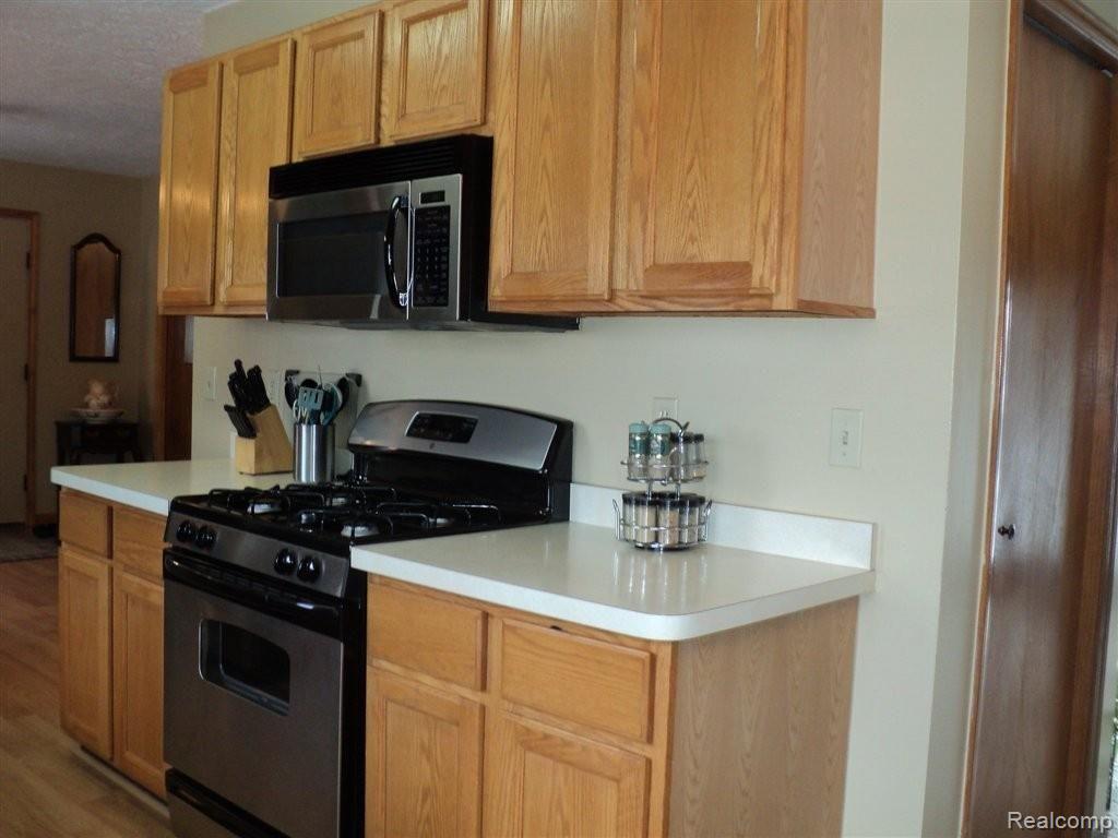 3860 East Frost Road Webberville, MI 48892 - Photo 7 of 18 DSC02839.JPG