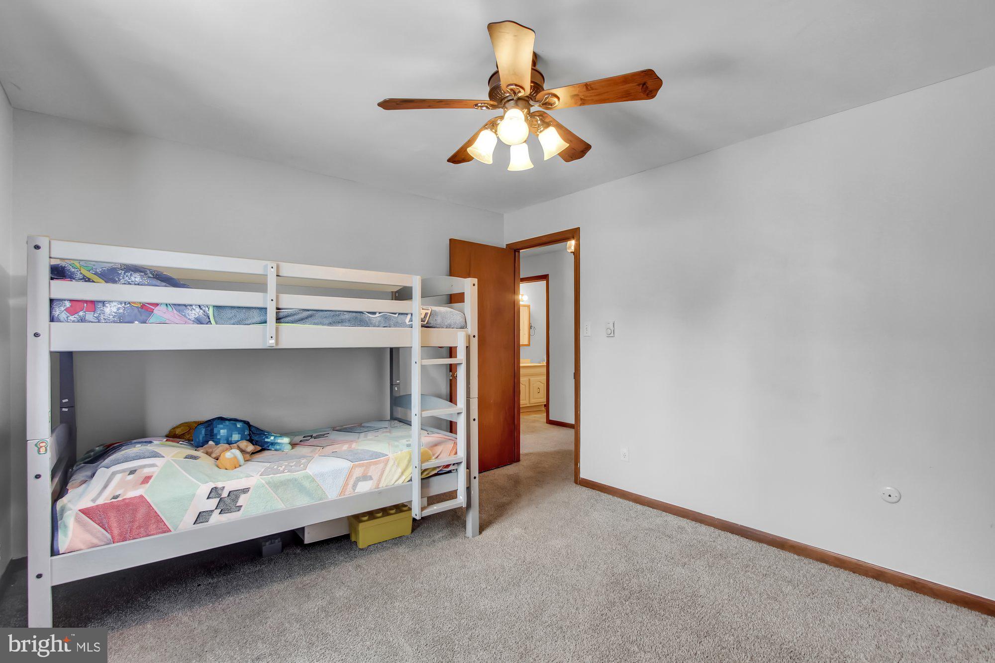 806 Kreps Road Lancaster, PA 17603 - Photo 15 of 24 Gallery Image 15
