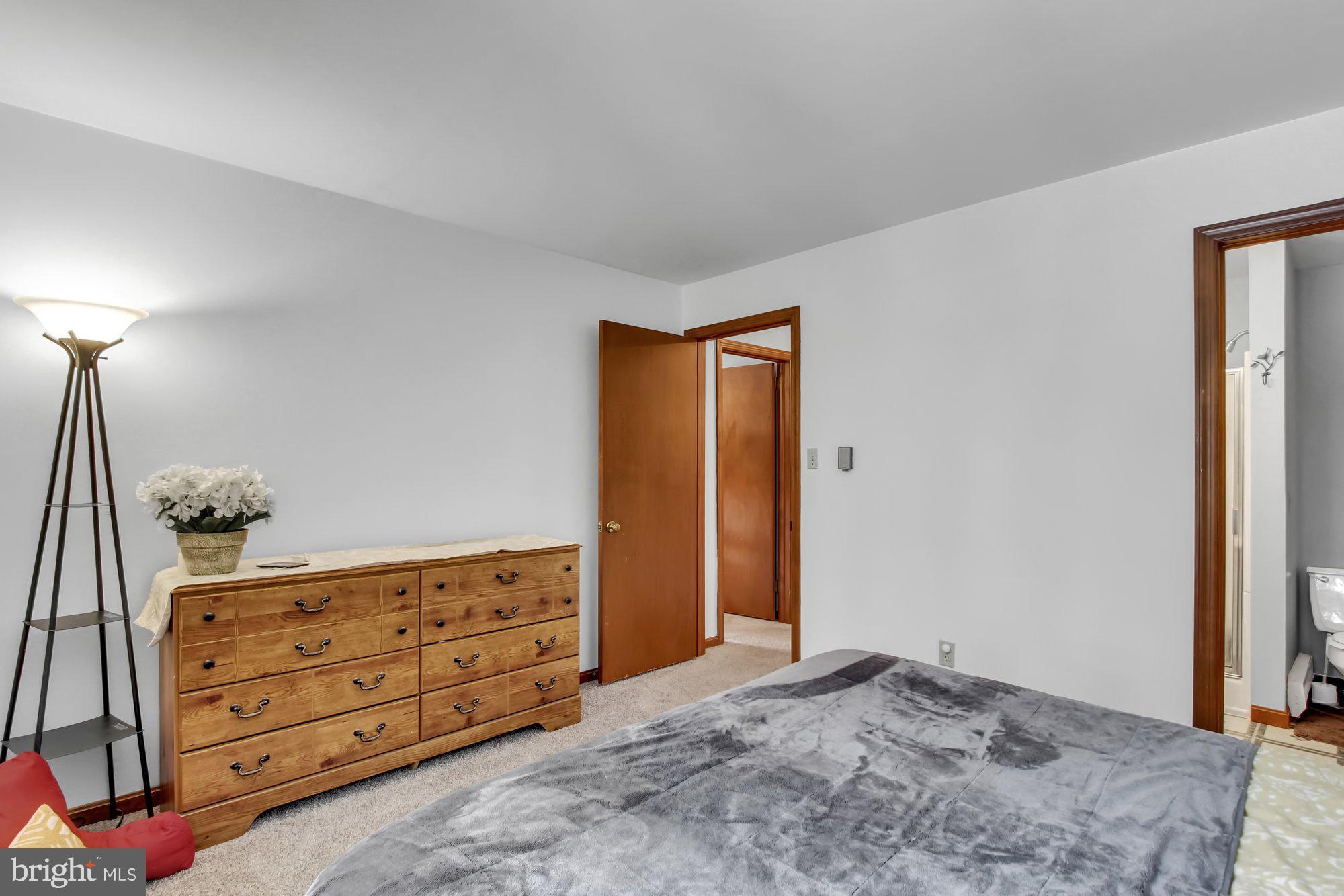 806 Kreps Road Lancaster, PA 17603 - Photo 17 of 24 Gallery Image 17