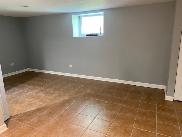 7 Treebark Court Schaumburg, IL 60193 - Photo 26 of 29 a view of an empty room with a window