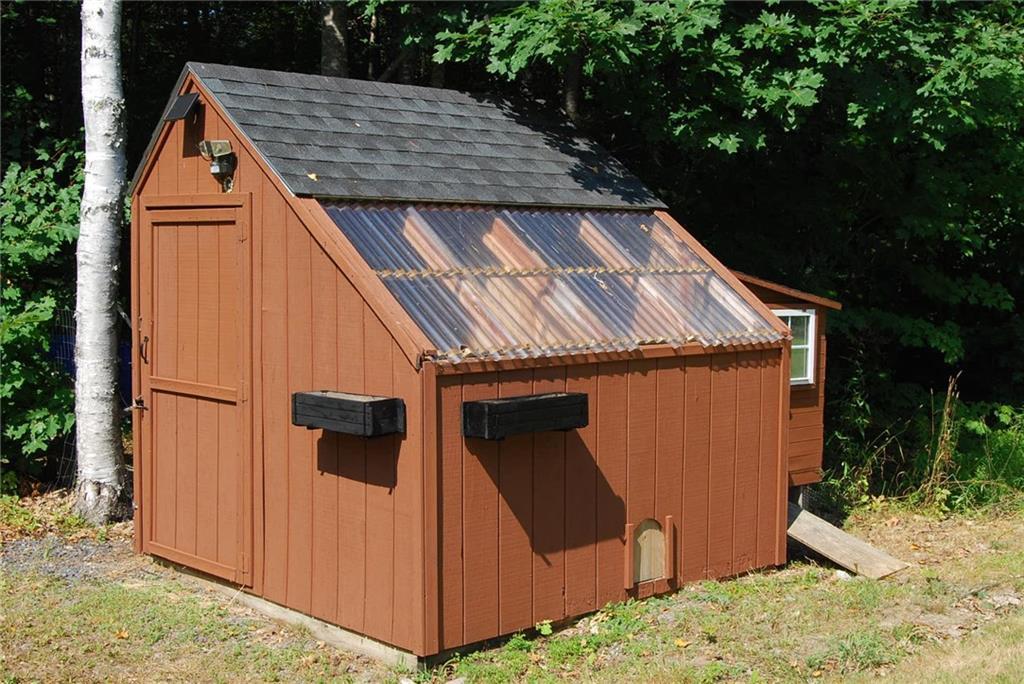 Potting shed/ chicken coop