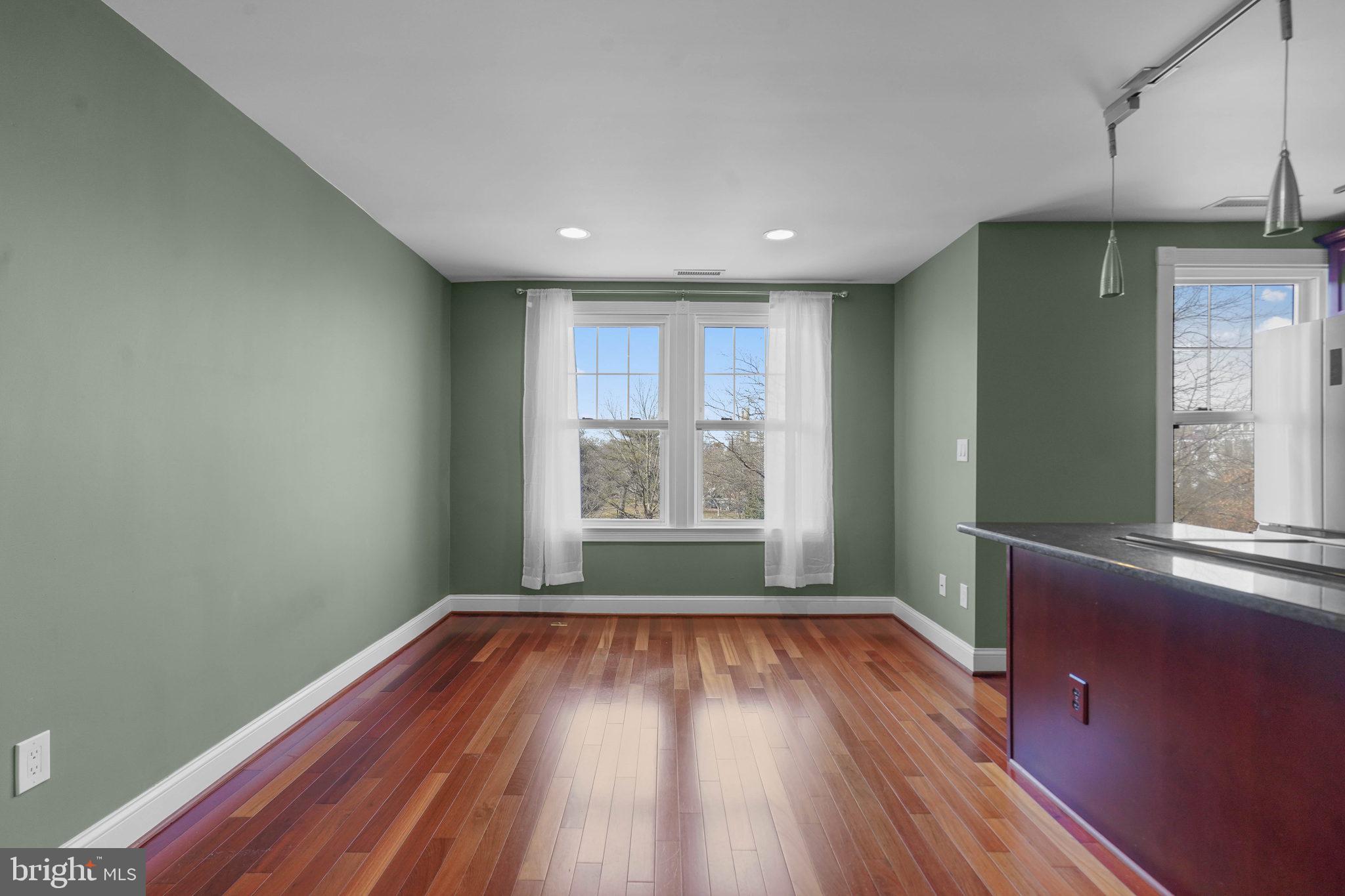 610 3rd Street Southeast, Unit 6 Washington, DC 20003 - Photo 6 of 27