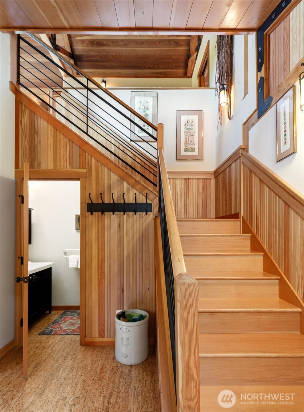 8015 Cultus Bay Road Clinton, WA 98236 - Photo 17 of 40 Gallery Image 17