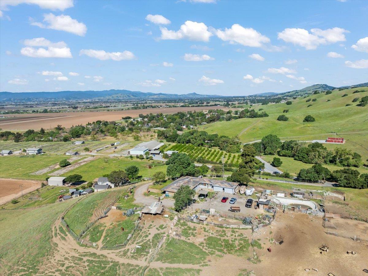 4180 Canada Road Gilroy, CA 95020 - Photo 19 of 19 a view of a city with an ocean beach