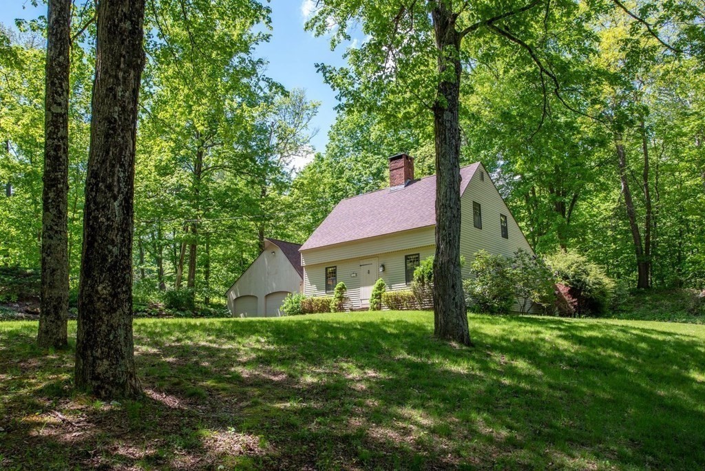 101 Haydenville Road Whately, MA 01039 - Photo 2 of 30
