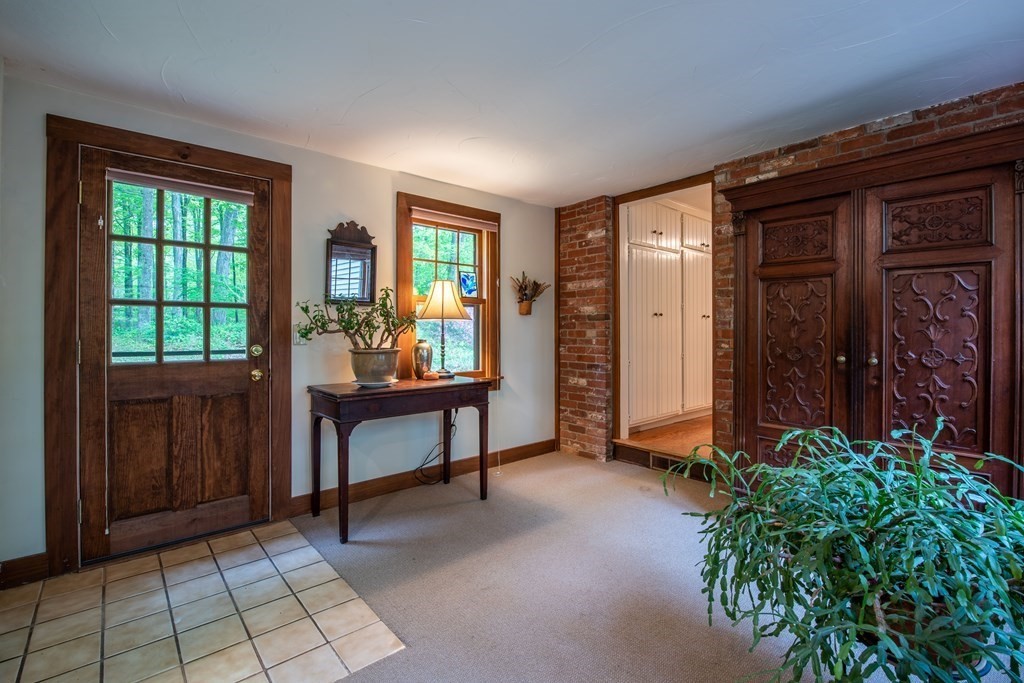 101 Haydenville Road Whately, MA 01039 - Photo 7 of 30