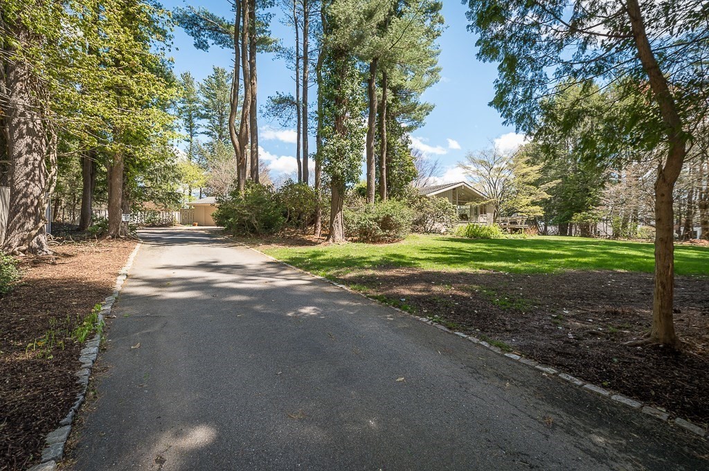 18 Burnham Road Wenham, MA 01984 - Photo 2 of 42 Gallery Image 2