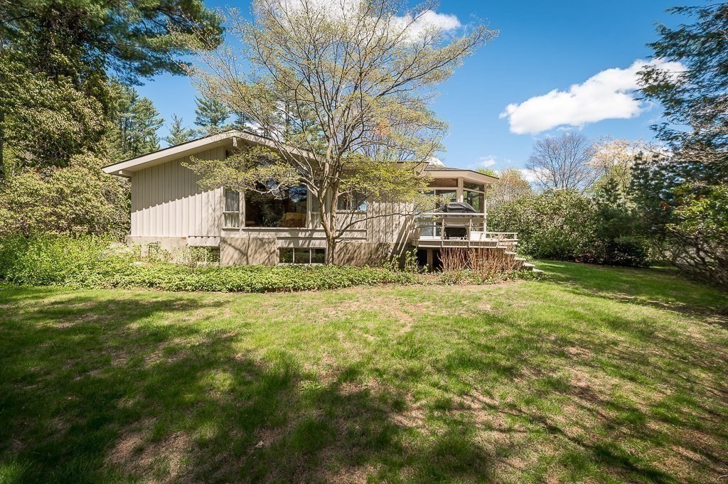 18 Burnham Road Wenham, MA 01984 - Photo 31 of 42 Gallery Image 31